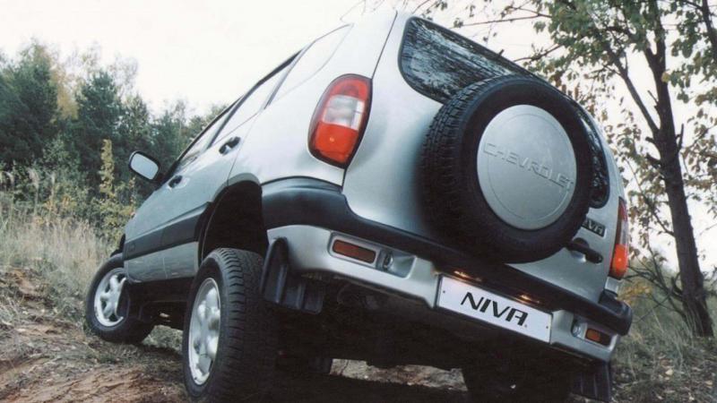 Chevrolet Niva фото авто